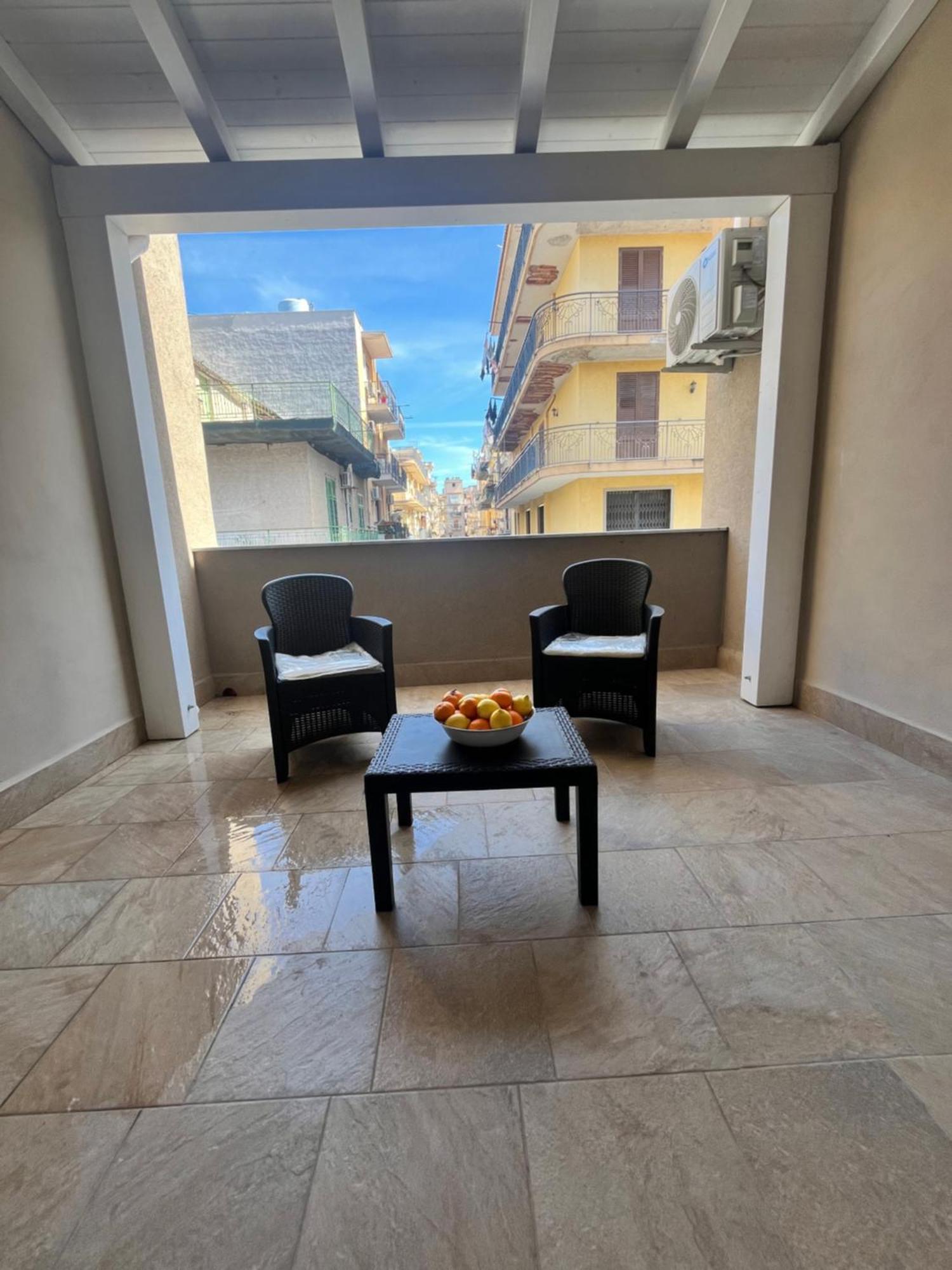 Casa Vacanze I Limoni Bagheria Exteriör bild